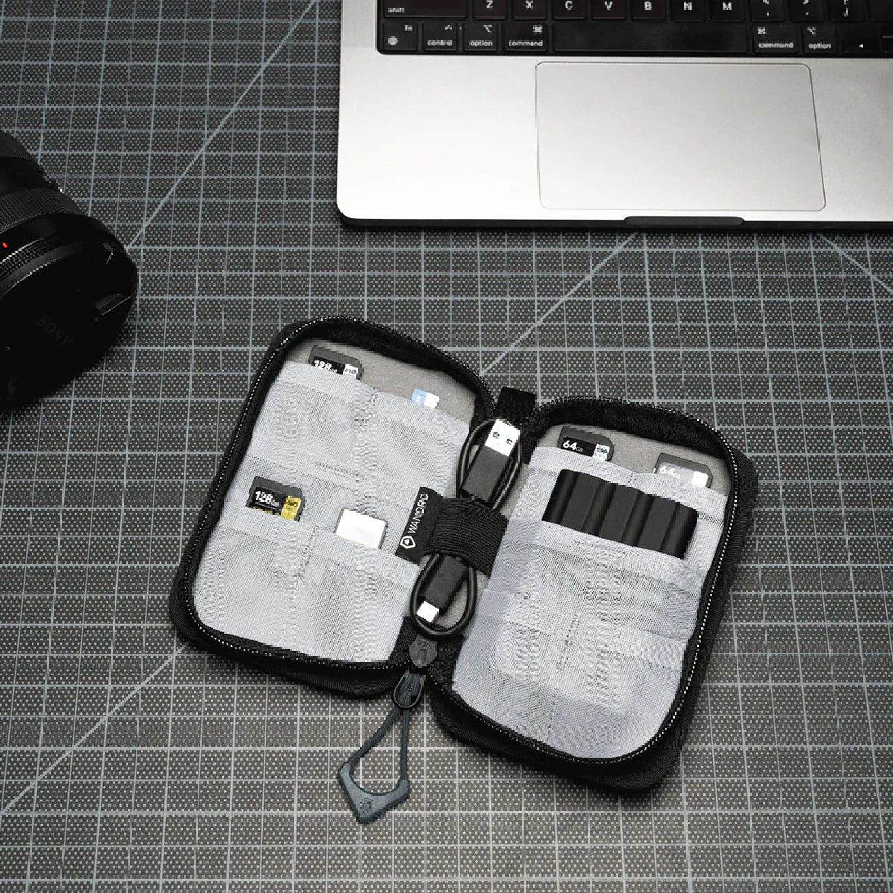 WANDRD Memory Card Case Organizer